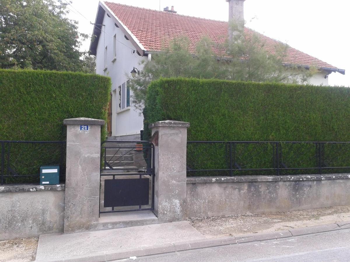 Chez Christian Et Isa Διαμέρισμα Haudainville Εξωτερικό φωτογραφία